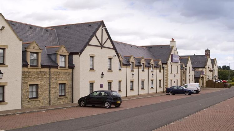 Premier Inn Dundee East Exterior