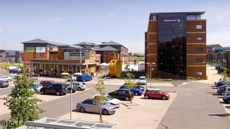 Premier Inn Wolverhampton City Centre Exterior