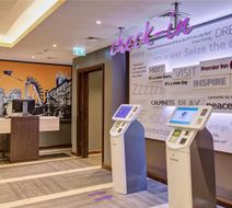 Horsham Town Centre hotel Lobby