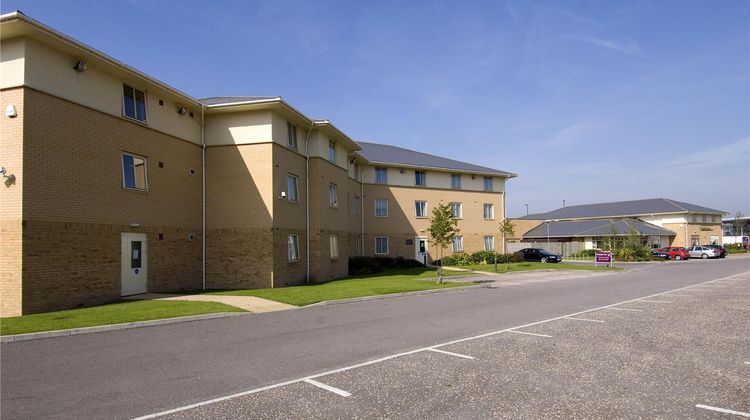 Premier Inn Gloucester Business Park Exterior