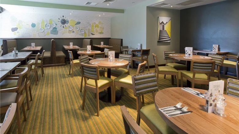 <b>Premier Inn Bournemouth East Cliff Restaurant</b>. Images powered by <a href="https://iceportal.shijigroup.com/" title="IcePortal" target="_blank">IcePortal</a>.