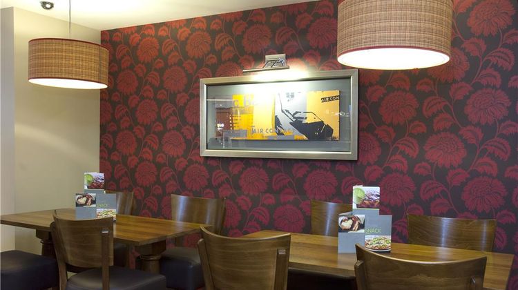 Premier Inn London Ealing Restaurant