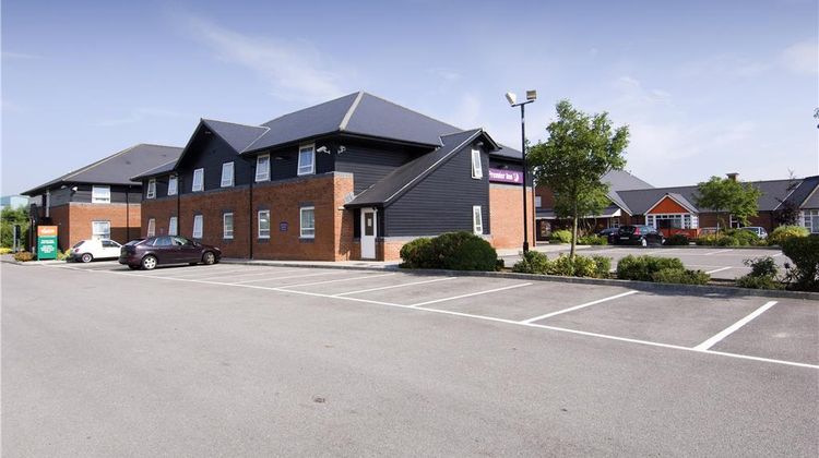 Premier Inn Swansea North Exterior
