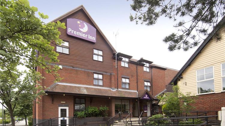 Premier Inn Milton Keynes Central Exterior