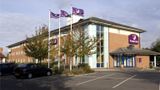 <b>Premier Inn Reading (Caversham Bridge) Exterior</b>. Images powered by <a href="https://iceportal.shijigroup.com/" title="IcePortal" target="_blank">IcePortal</a>.