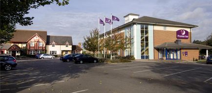 Premier Inn Reading (Caversham Bridge) Exterior