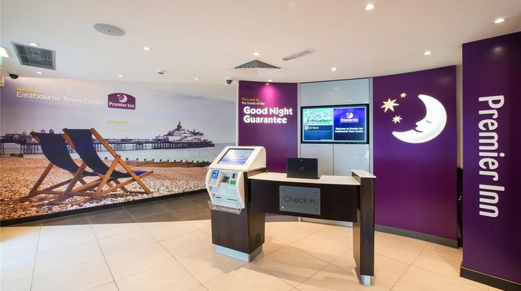Premier Inn Eastbourne Town Centre hotel Lobby