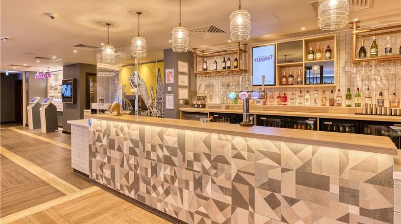 <b>Premier Inn London Tooting hotel Restaurant</b>. Images powered by <a href="https://iceportal.shijigroup.com/" title="IcePortal" target="_blank">IcePortal</a>.