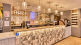 <b>Premier Inn London Tooting hotel Restaurant</b>. Images powered by <a href="https://iceportal.shijigroup.com/" title="IcePortal" target="_blank">IcePortal</a>.
