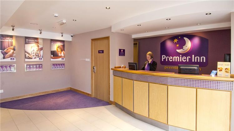 Premier Inn Paignton South (Brixham Rd) Lobby