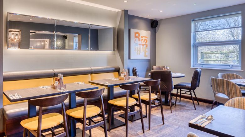 <b>Premier Inn Chelmsford (Boreham) Restaurant</b>. Images powered by <a href="https://iceportal.shijigroup.com/" title="IcePortal" target="_blank">IcePortal</a>.