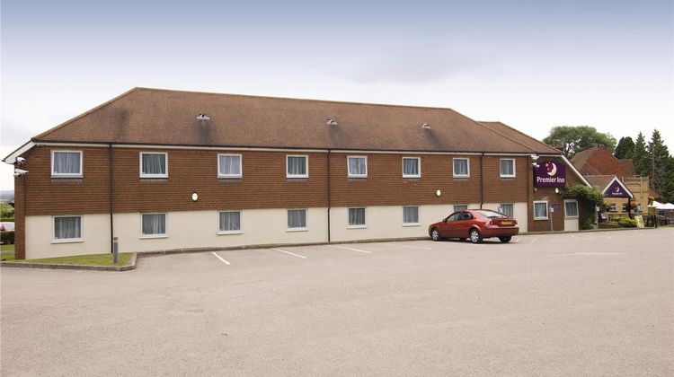 Premier Inn Tring Exterior