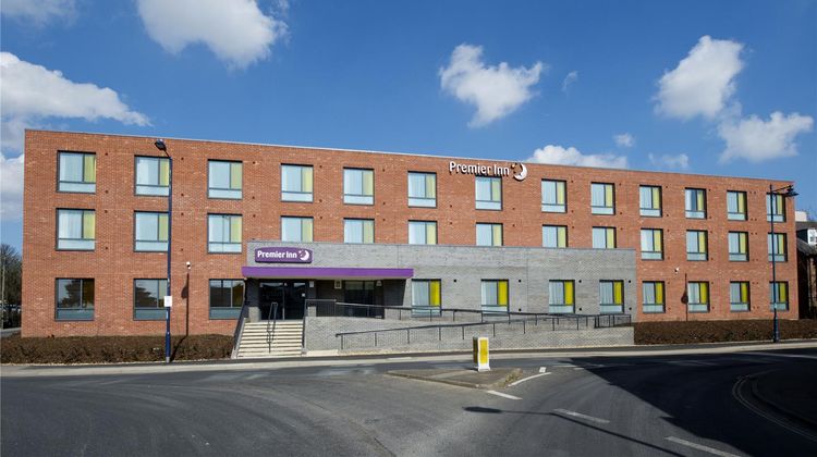 Premier Inn Felixstowe Town Centre Exterior