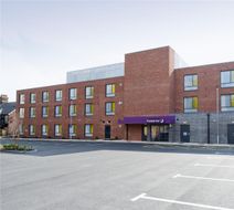 Premier Inn Felixstowe Town Centre Exterior