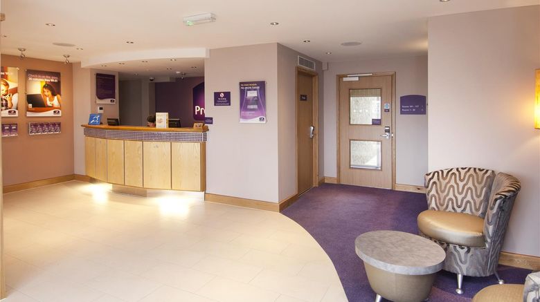 <b>Premier Inn Camborne Lobby</b>. Images powered by <a href="https://iceportal.shijigroup.com/" title="IcePortal" target="_blank">IcePortal</a>.