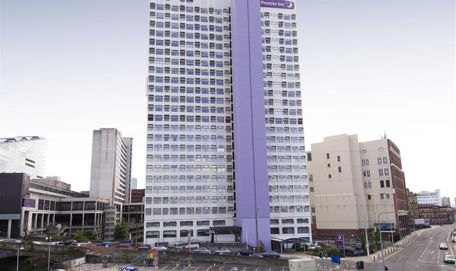 Premier Inn Manchester (MEN/Printworks) Exterior