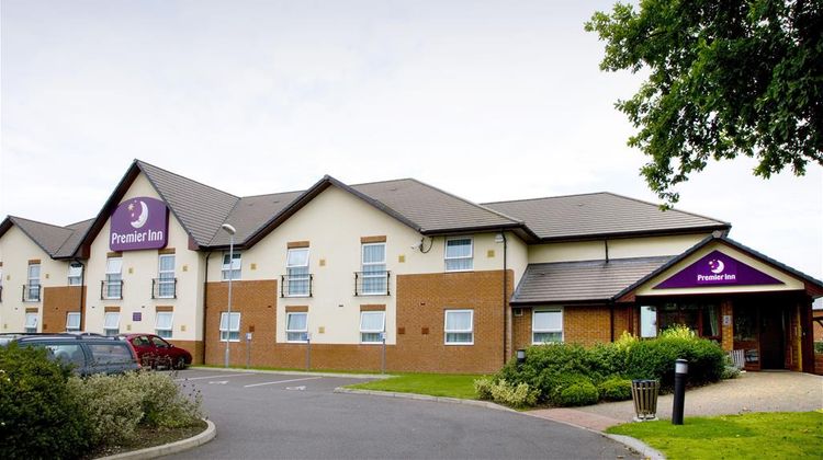 Premier Inn Norwich Airport Exterior