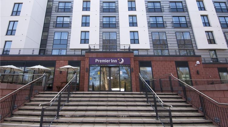 Premier Inn Shrewsbury Town Centre Exterior