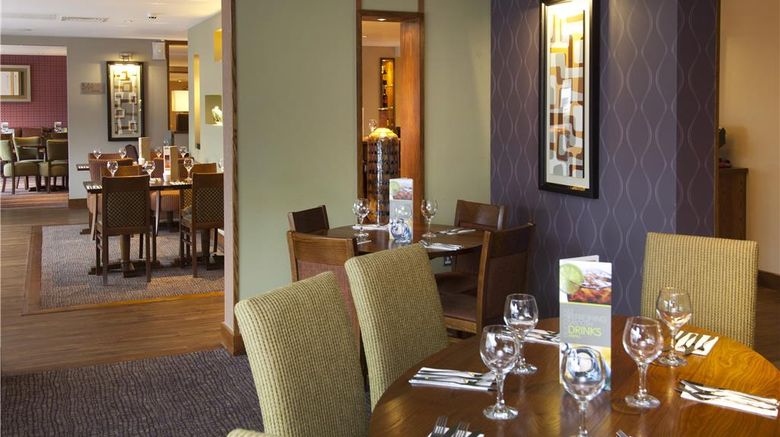 <b>Premier Inn Warwick Restaurant</b>. Images powered by <a href="https://iceportal.shijigroup.com/" title="IcePortal" target="_blank">IcePortal</a>.