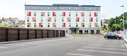 Premier Inn Gillingham Victory Pier Exterior