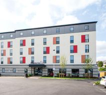 Premier Inn Gillingham Victory Pier Exterior