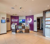 Premier Inn Gillingham Victory Pier Lobby