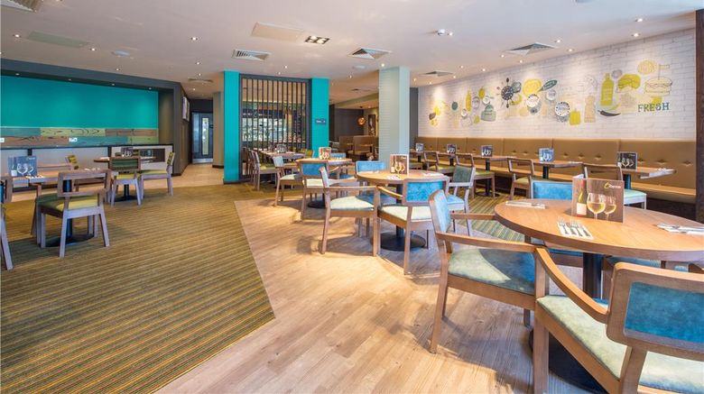 <b>Premier Inn Nottingham Chapel Bar Restaurant</b>. Images powered by <a href="https://iceportal.shijigroup.com/" title="IcePortal" target="_blank">IcePortal</a>.