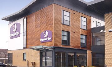 Premier Inn Glasgow Newton Mearns (M77)