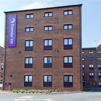 Premier Inn Bham Broad St (Canal Side)