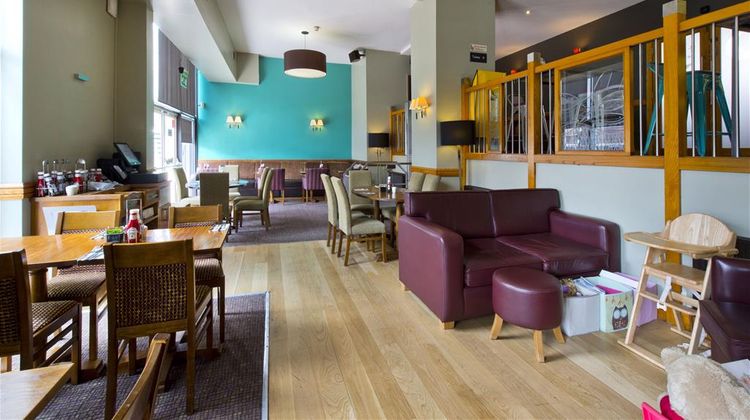 Premier Inn Bham Broad St (Canal Side) Restaurant