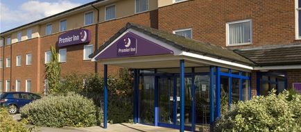 Premier Inn Wakefield South (M1, Jct 39) Exterior