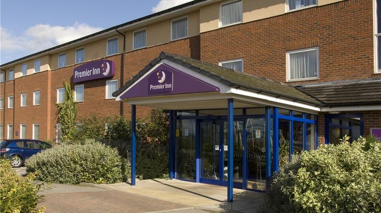 Premier Inn Wakefield South (M1, Jct 39) Exterior