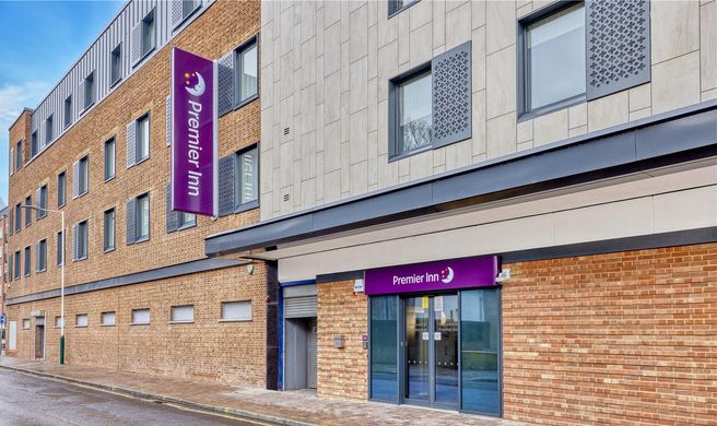 London Romford Town Centre hotel Exterior