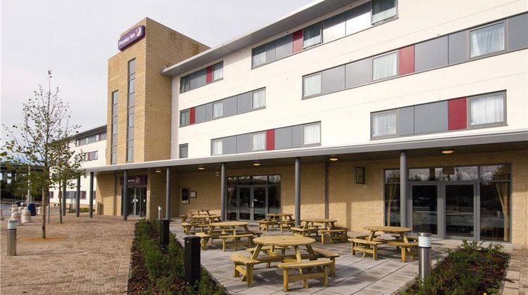 Premier Inn Rochester Exterior