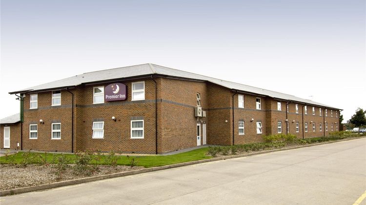 Premier Inn Hinckley Exterior