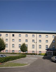 Premier Inn Thurrock West