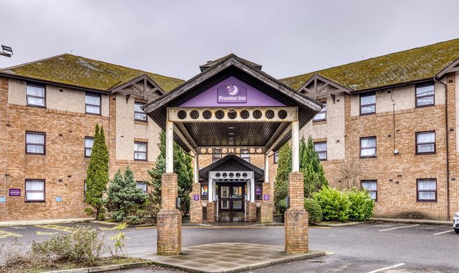 Premier Inn Glasgow Airport Exterior