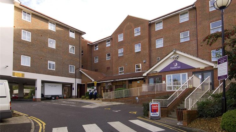 Premier Inn Hastings Exterior