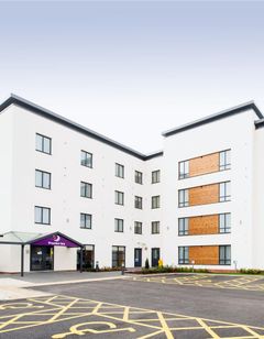 Premier Inn Stourbridge Town Centre