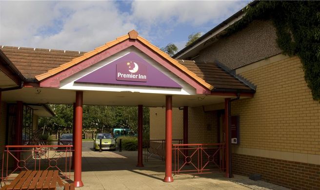 Premier Inn Pontefract North Exterior