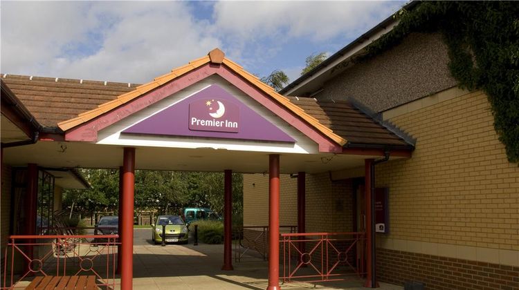 Premier Inn Pontefract North Exterior