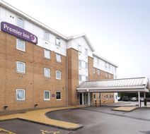Premier Inn Leeds City West Exterior