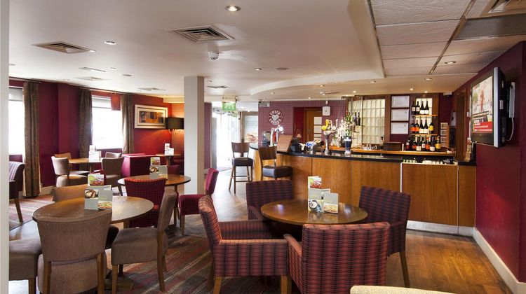 Premier Inn Leeds City West Restaurant