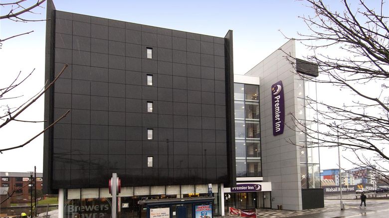 <b>Premier Inn Walsall Town Centre Exterior</b>. Images powered by <a href="https://iceportal.shijigroup.com/" title="IcePortal" target="_blank">IcePortal</a>.