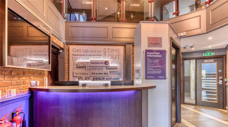 Premier Inn Tonbridge Lobby