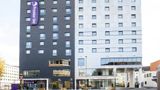 Premier Inn Hotel Woking Town Centre Exterior