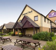 Premier Inn Rugby North (M6 Jct 1) Exterior
