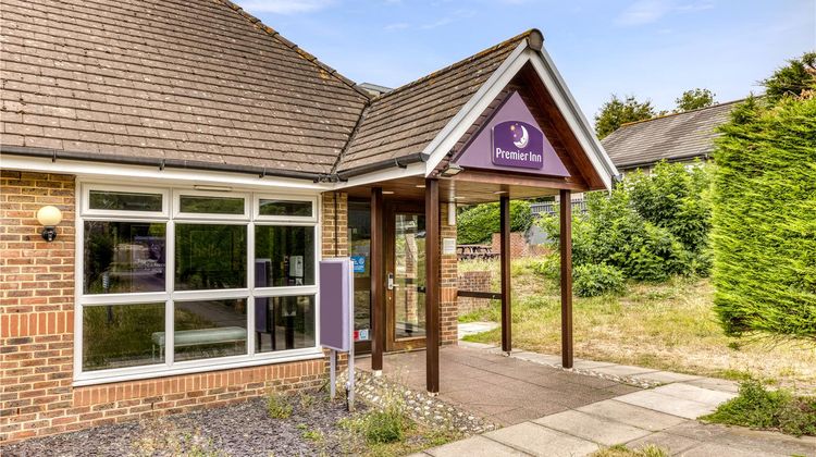 Premier Inn Portsmouth North Harbour Exterior