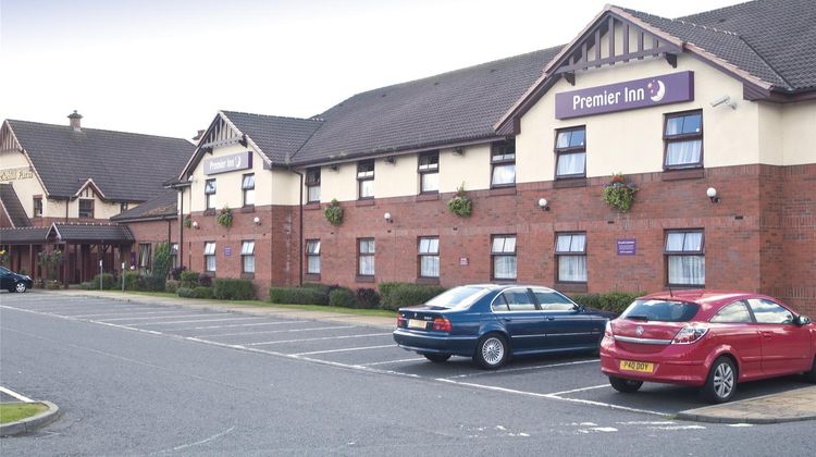 Premier Inn Glasgow (Bellshill) Exterior