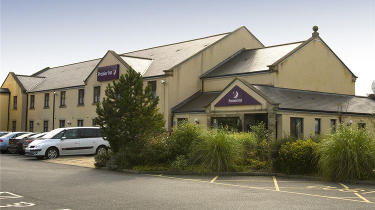 Premier Inn Newcastle (Holystone) Exterior